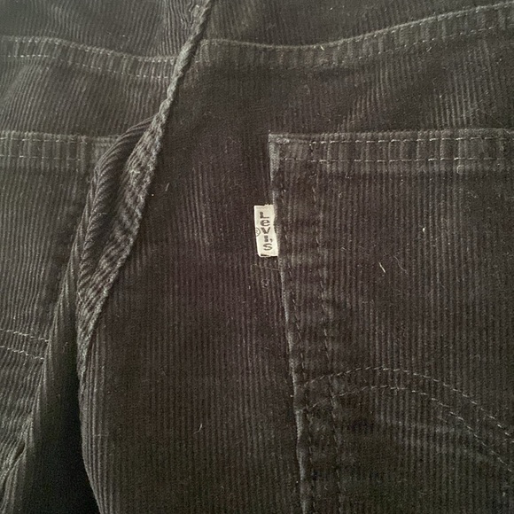 Levi pants - Picture 2 of 3